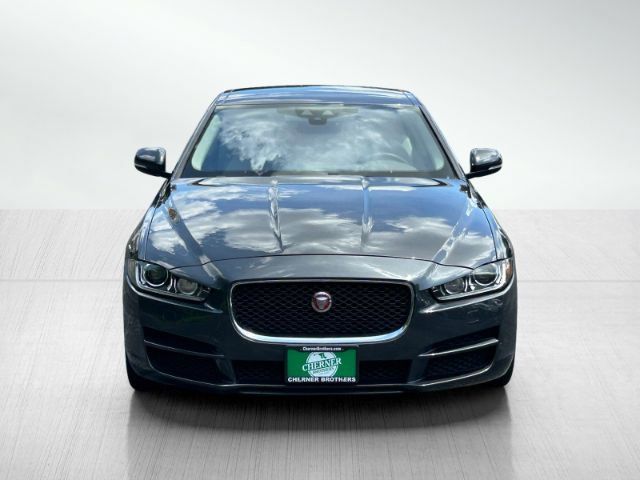 2017 Jaguar XE 25t Premium