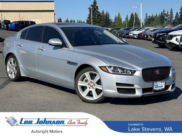 2017 Jaguar XE 25t Premium