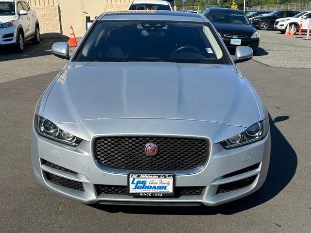 2017 Jaguar XE 25t Premium