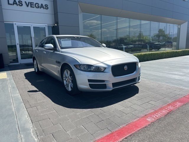 2017 Jaguar XE 25t Premium