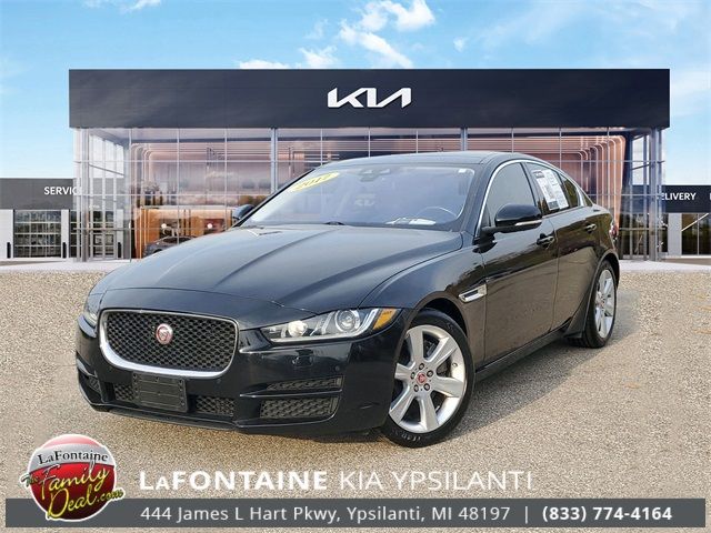 2017 Jaguar XE 25t Premium