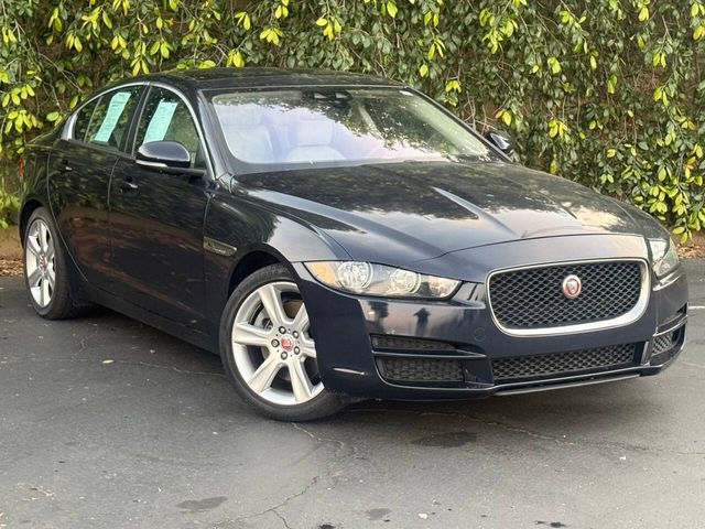 2017 Jaguar XE 25t Premium
