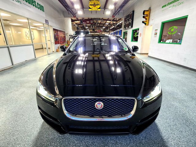 2017 Jaguar XE 25t Prestige