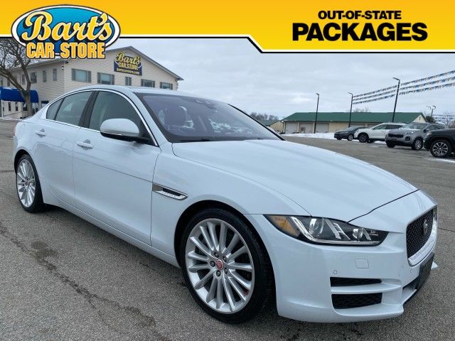 2017 Jaguar XE 35t First Edition