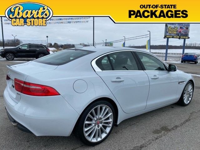 2017 Jaguar XE 35t First Edition