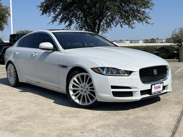 2017 Jaguar XE 35t First Edition