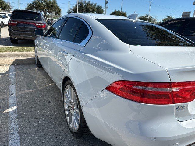 2017 Jaguar XE 35t First Edition