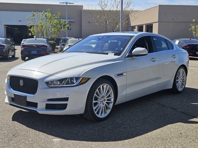 2017 Jaguar XE 35t First Edition