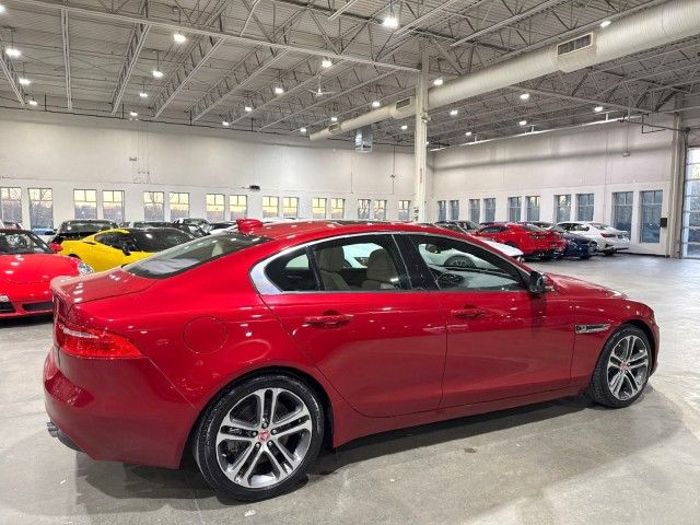 2017 Jaguar XE 35t Premium