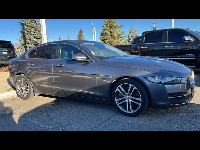 2017 Jaguar XE 35t Premium