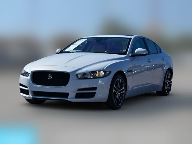 2017 Jaguar XE 35t Premium