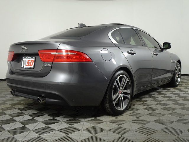 2017 Jaguar XE 35t Premium