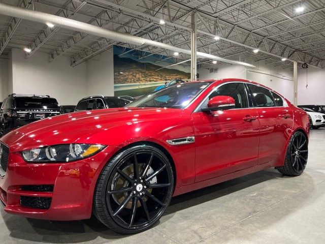 2017 Jaguar XE 35t Premium