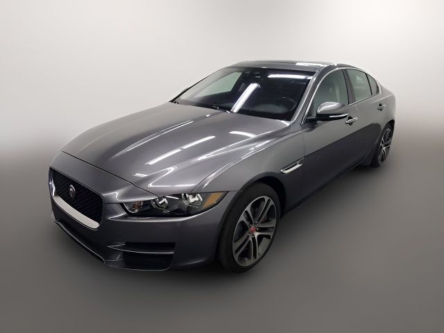 2017 Jaguar XE 35t Premium