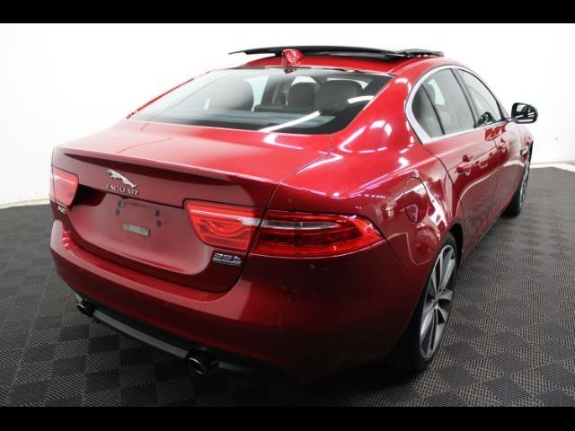 2017 Jaguar XE 35t Prestige