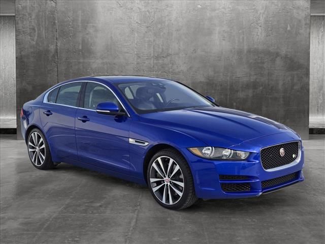 2017 Jaguar XE 35t Prestige