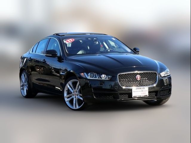 2017 Jaguar XE 35t Prestige