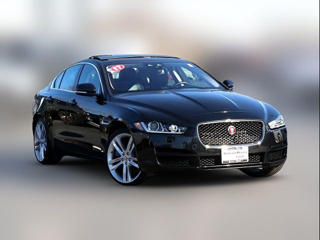 2017 Jaguar XE 35t Prestige