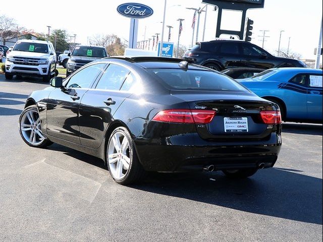 2017 Jaguar XE 35t Prestige