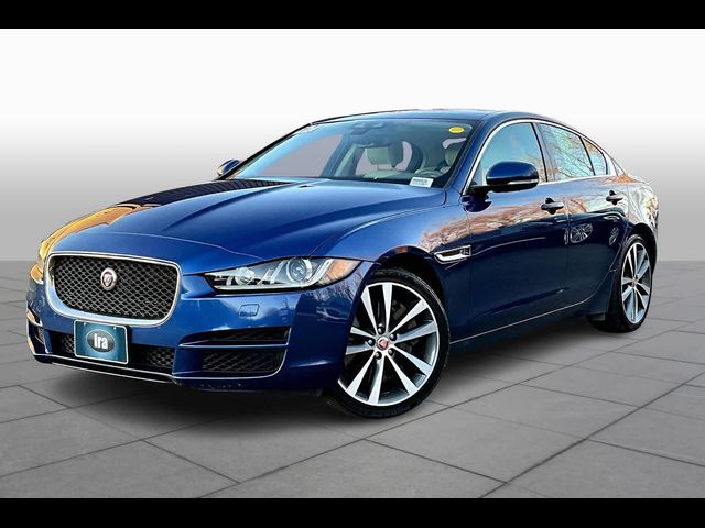 2017 Jaguar XE 35t Prestige