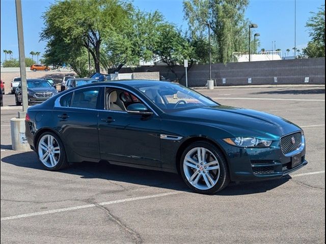 2017 Jaguar XE 35t Prestige