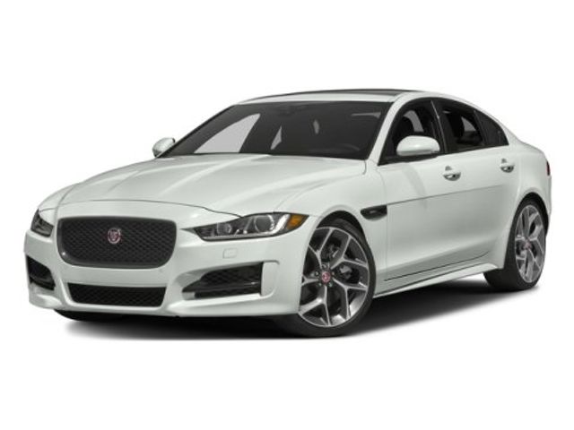 2017 Jaguar XE 35t R-Sport