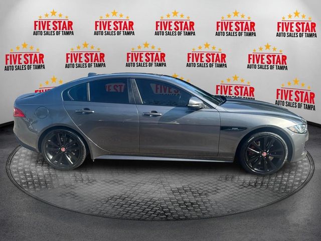 2017 Jaguar XE 35t R-Sport