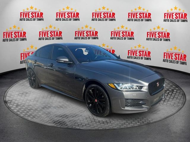 2017 Jaguar XE 35t R-Sport