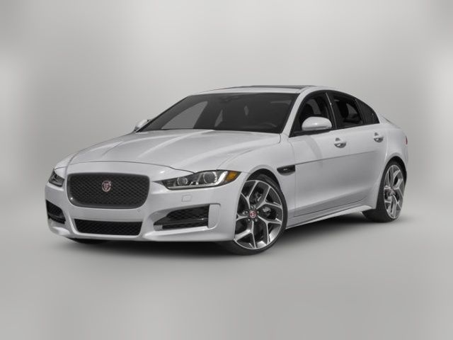 2017 Jaguar XE 35t R-Sport