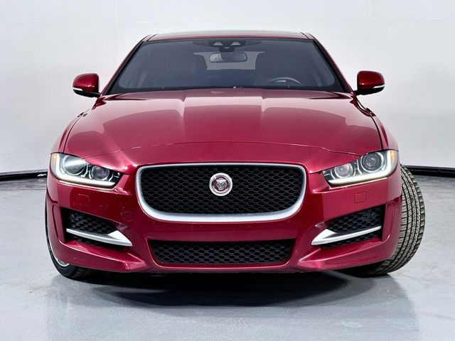 2017 Jaguar XE 35t R-Sport