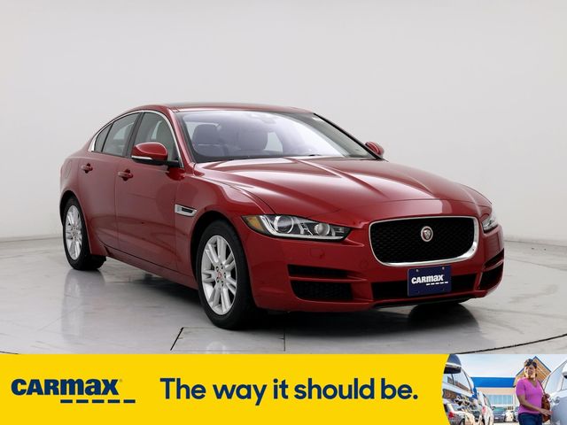 2017 Jaguar XE 25t Premium