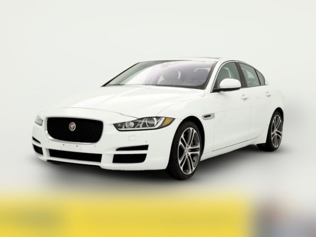 2017 Jaguar XE 35t Premium