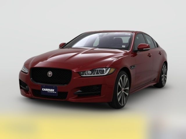 2017 Jaguar XE 35t R-Sport