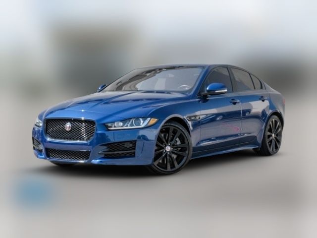 2017 Jaguar XE 35t R-Sport