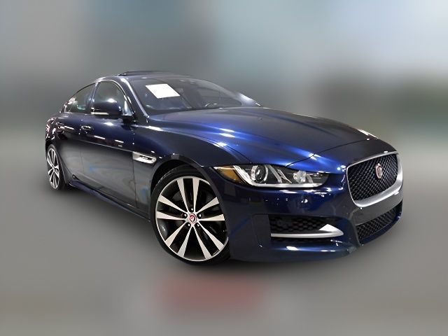 2017 Jaguar XE 35t R-Sport