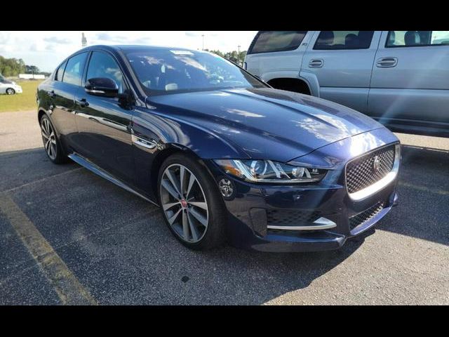 2017 Jaguar XE 35t R-Sport