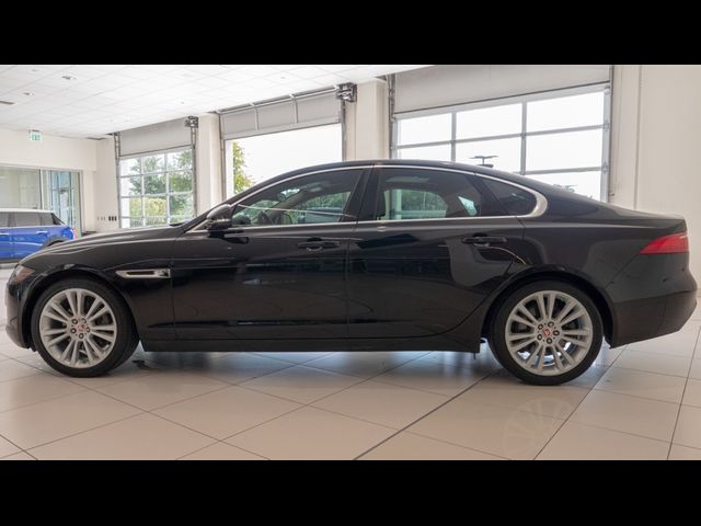 2017 Jaguar XF 20d Prestige