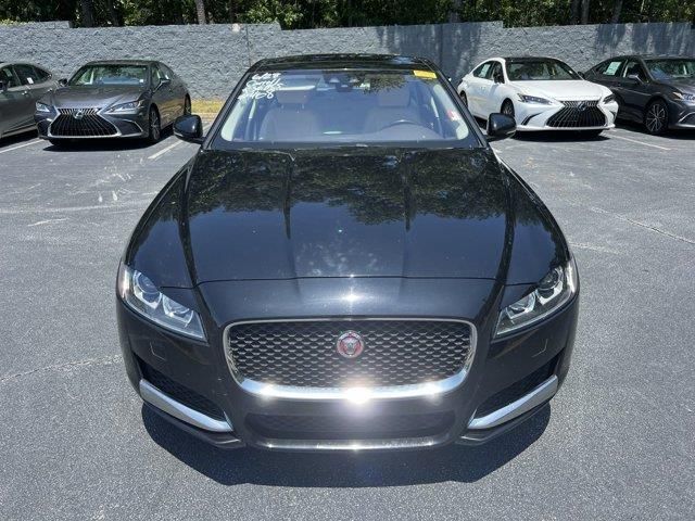 2017 Jaguar XF 35t