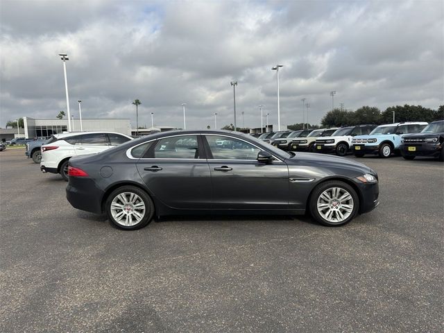 2017 Jaguar XF 35t Premium