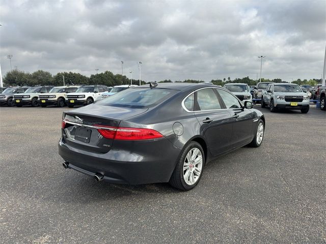 2017 Jaguar XF 35t Premium