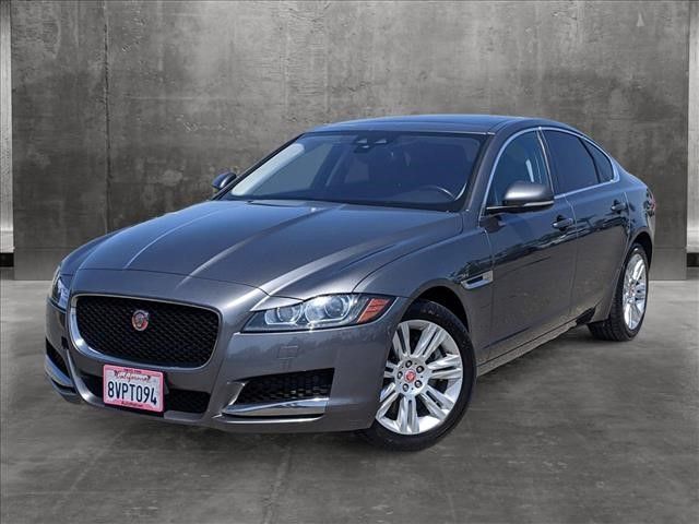 2017 Jaguar XF 35t Premium