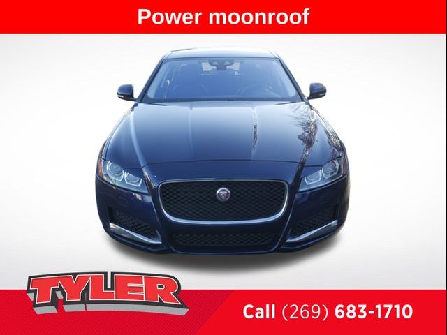 2017 Jaguar XF 35t Premium