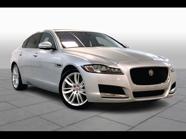 2017 Jaguar XF 35t Prestige