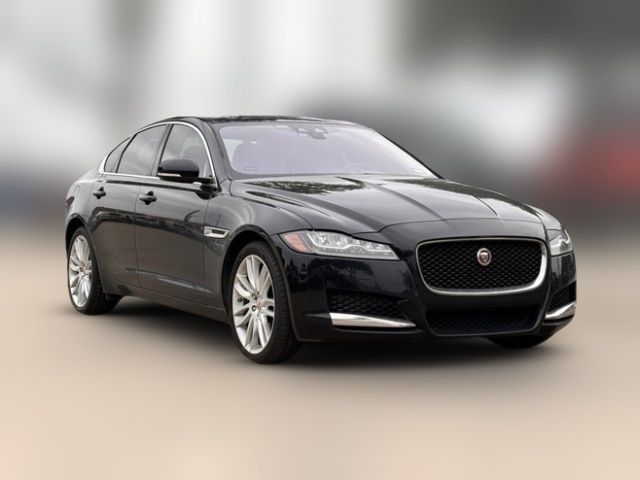 2017 Jaguar XF 35t Prestige