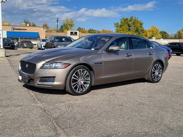 2017 Jaguar XF 35t Prestige