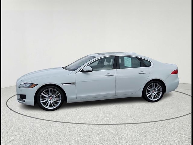 2017 Jaguar XF 35t Prestige
