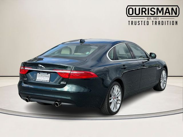 2017 Jaguar XF 35t Prestige