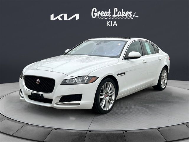 2017 Jaguar XF 35t Prestige