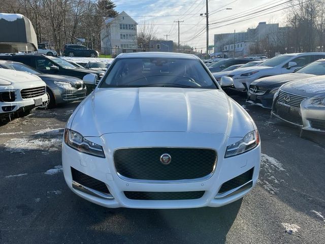 2017 Jaguar XF 35t Prestige