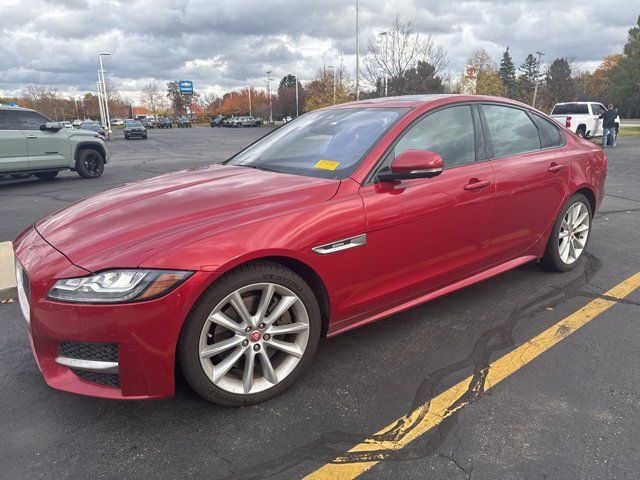 2017 Jaguar XF 35t R-Sport